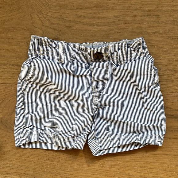 Bundle of 12 month baby boy shorts - Picture 6 of 6